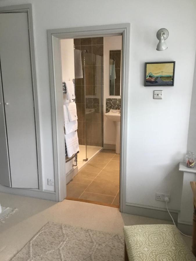 Number 19 B&B Chichester Buitenkant foto