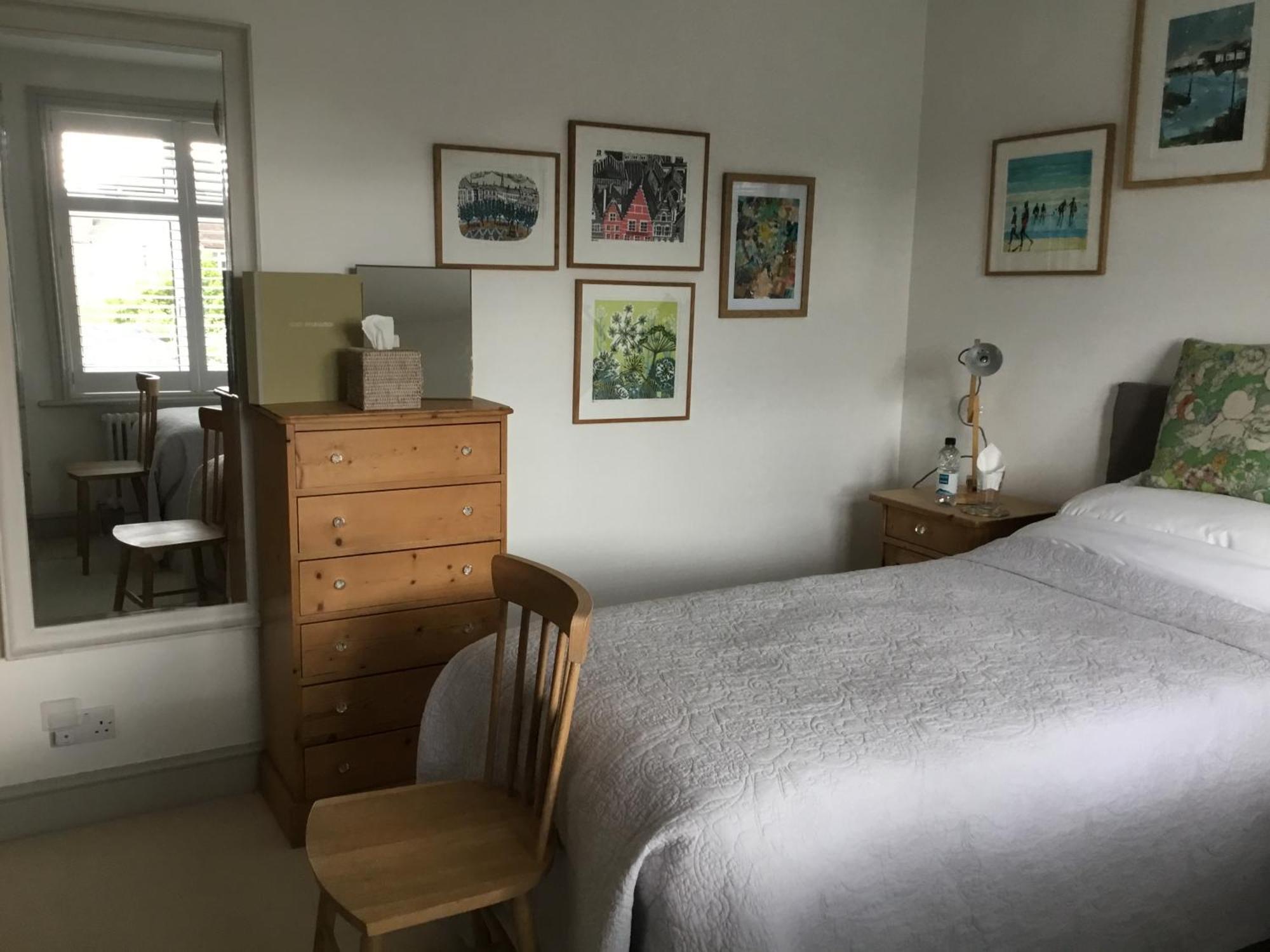 Number 19 B&B Chichester Kamer foto